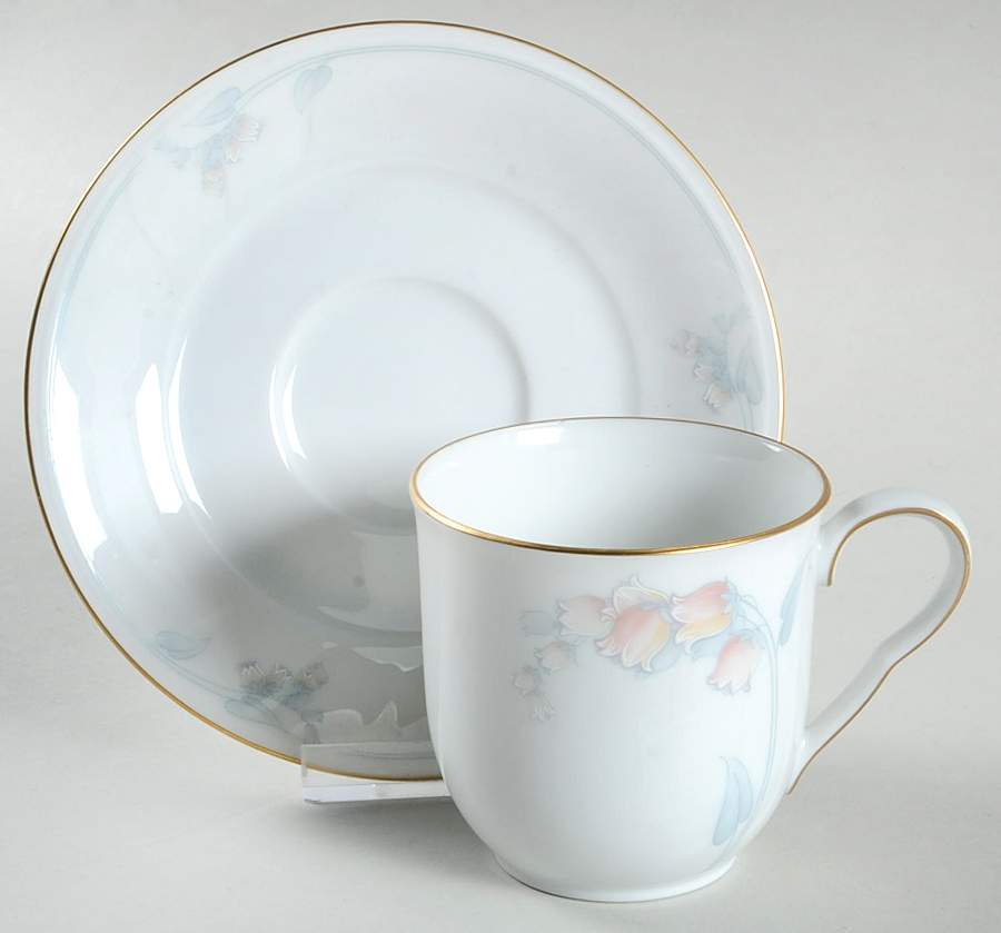 Fairburn Flat Cup & Saucer Set by Noritake-1