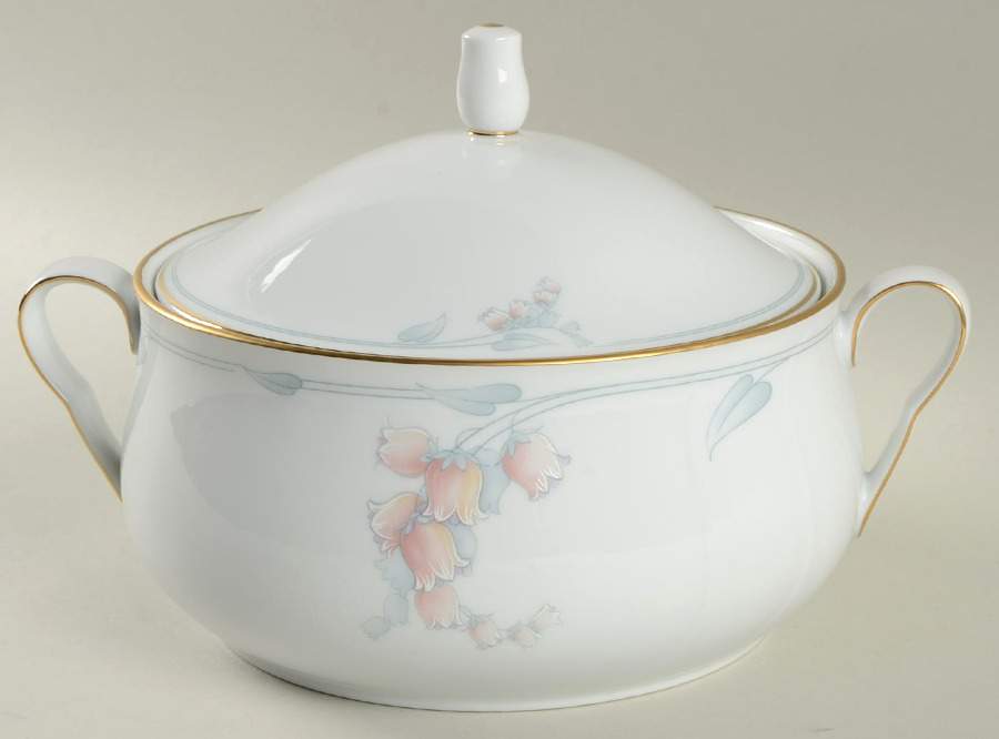 Fairburn Round Covered Vegetable by Noritake-1