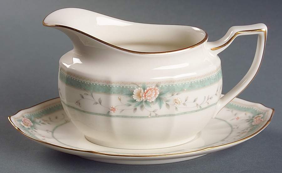 Fairchild Gravy Boat & Underplate by Noritake-1