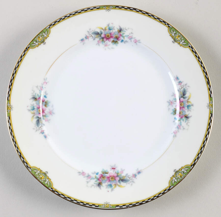 Fairfax Luncheon Plate by Noritake-1
