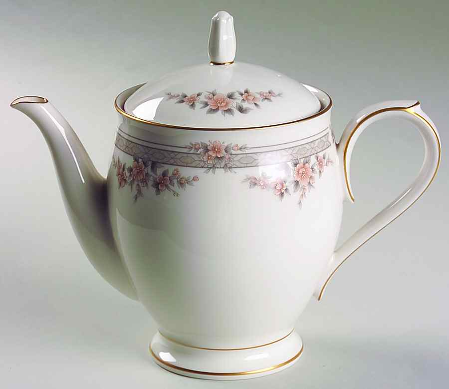 Fairview Teapot & Lid by Noritake-1