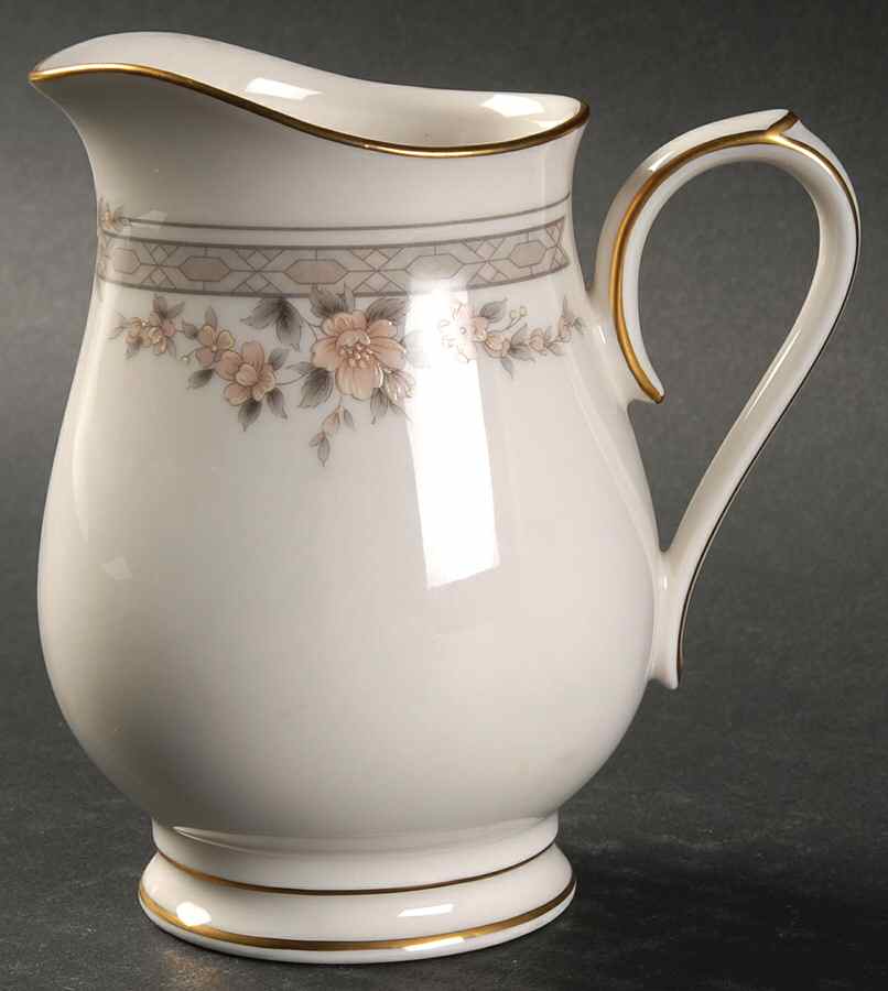 Fairview Creamer by Noritake-1
