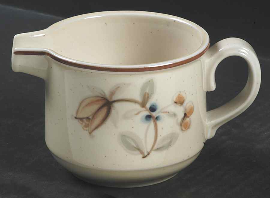 Fallriver Creamer by Noritake-1