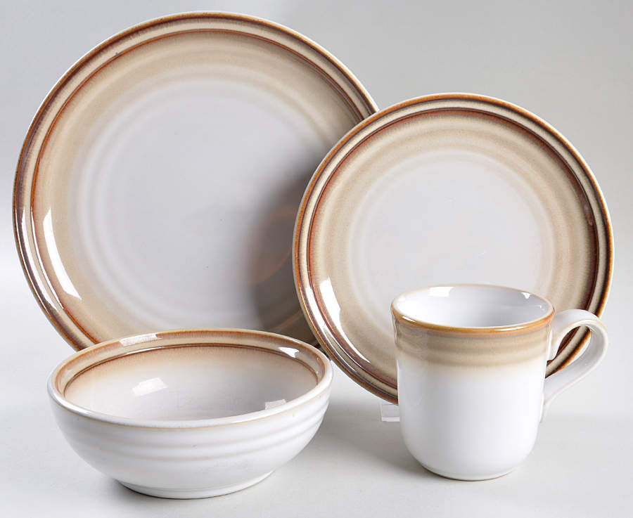 Fanfare 4 Piece Place Setting by Noritake-1