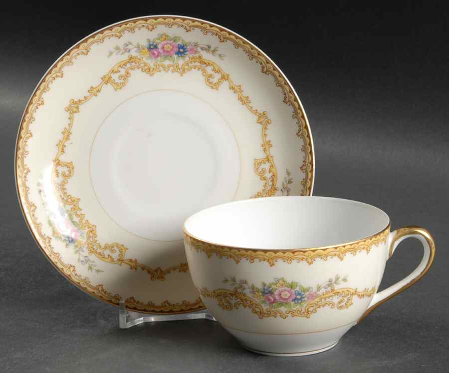 Farland Flat Cup & Saucer Set by Noritake-1