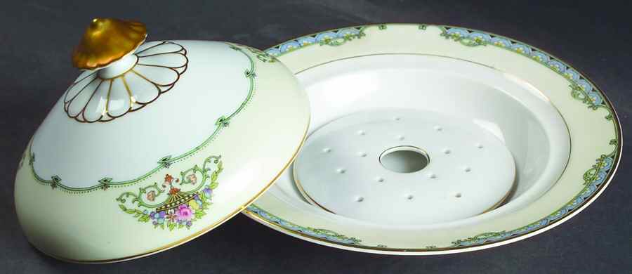 Favorita Round Covered Butter by Noritake-1