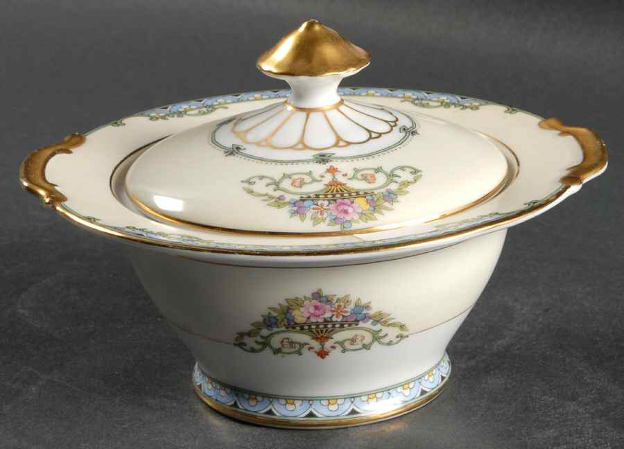 Favorita Sugar Bowl & Lid by Noritake-1