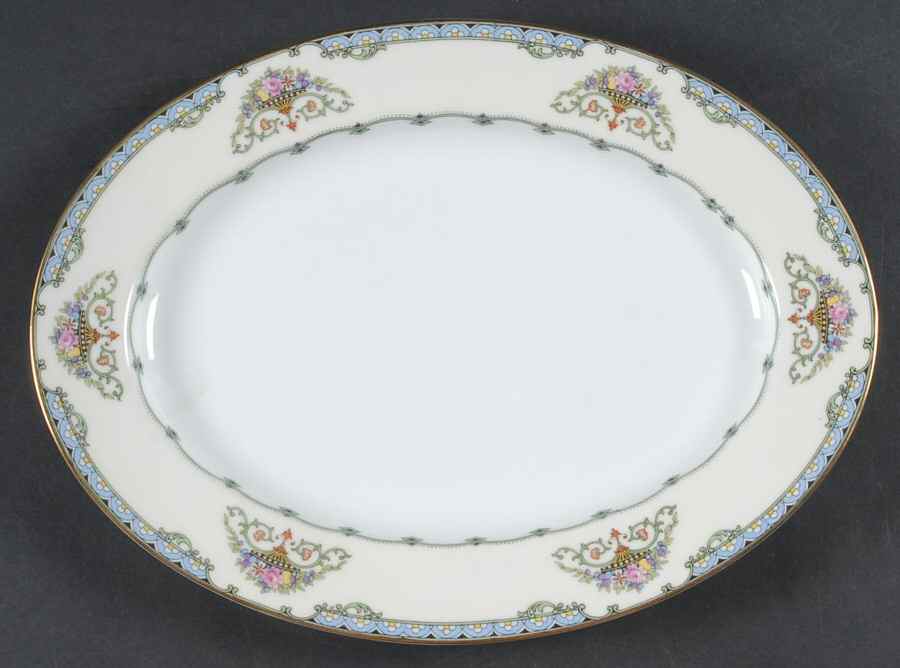 Favorita 11" Oval Serving Platter by Noritake-1