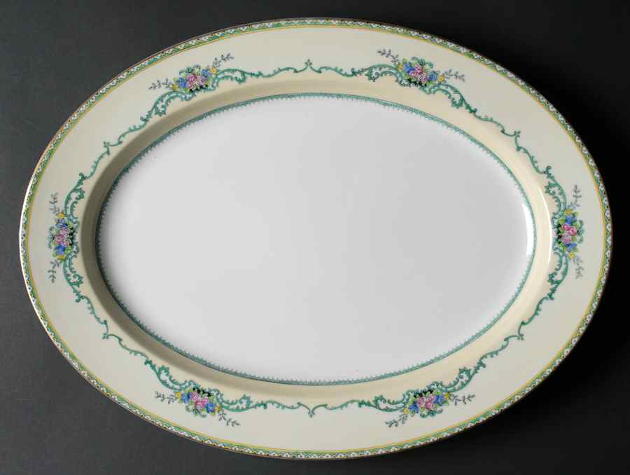 Felicia 16" Oval Serving Platter by Noritake-1