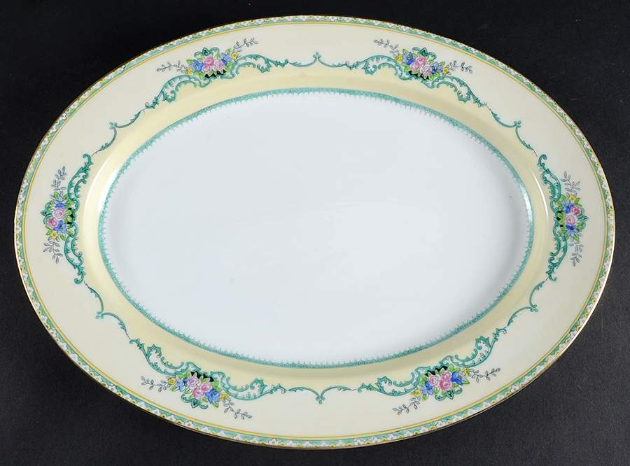 Felicia 13" Oval Serving Platter by Noritake-1