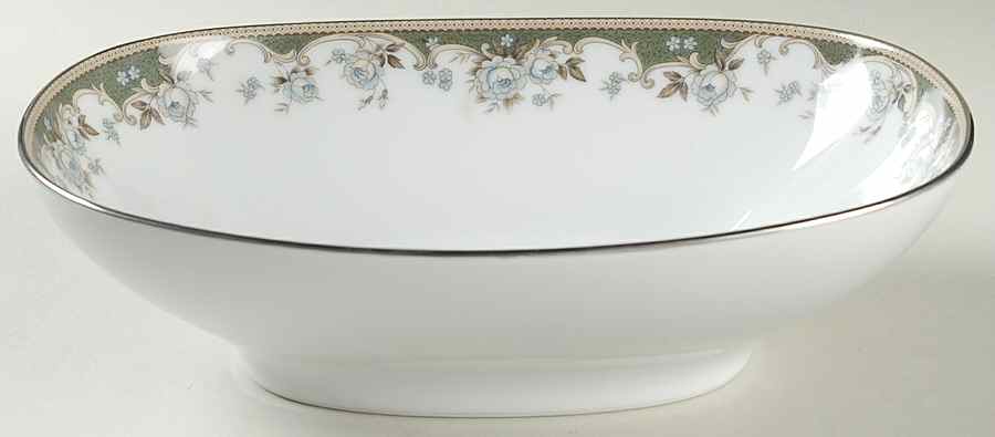 Fellicia 10" Oval Vegetable Bowl by Noritake-1