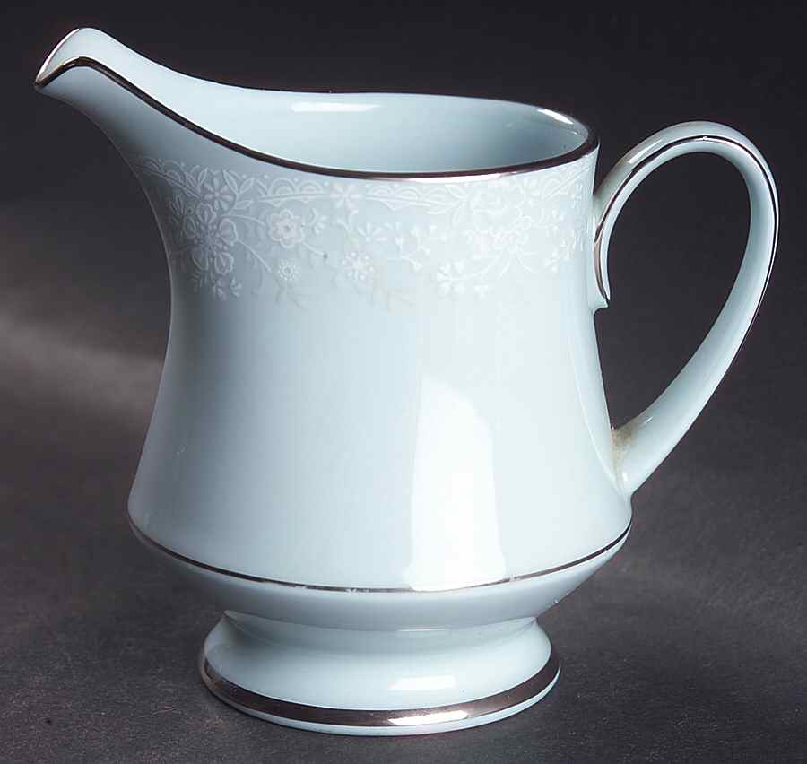 Fidelity Creamer by Noritake-1
