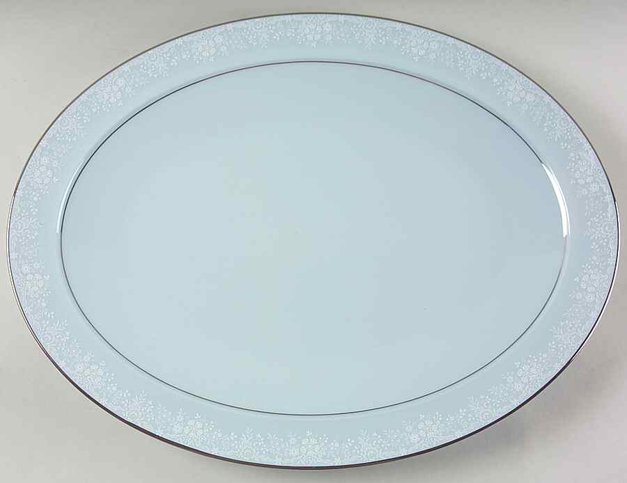 Fidelity 16" Oval Serving Platter by Noritake-1