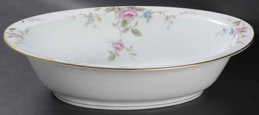 Firenze 10" Oval Vegetable Bowl by Noritake-1