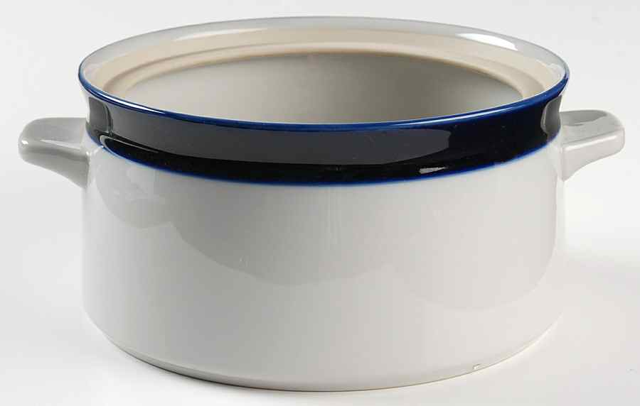 Fjord 2.25 Qt Round Casserole No Lid by Noritake-1