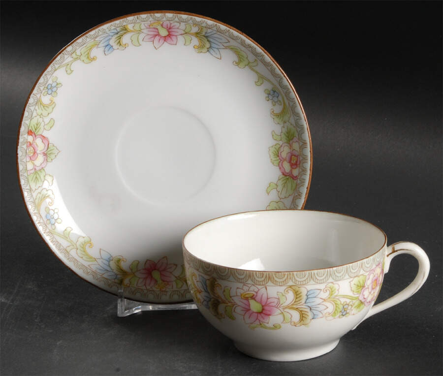The Flamengo Flat Cup & Saucer Set by Noritake-1