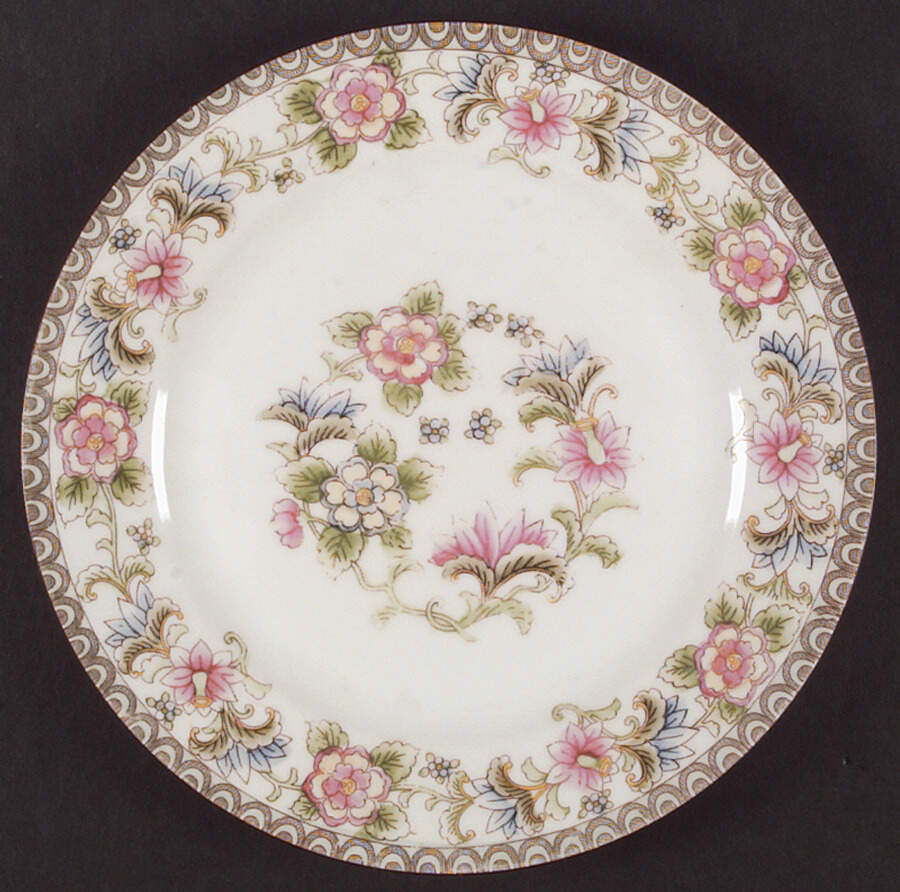 The Flamengo Dinner Plate by Noritake-1