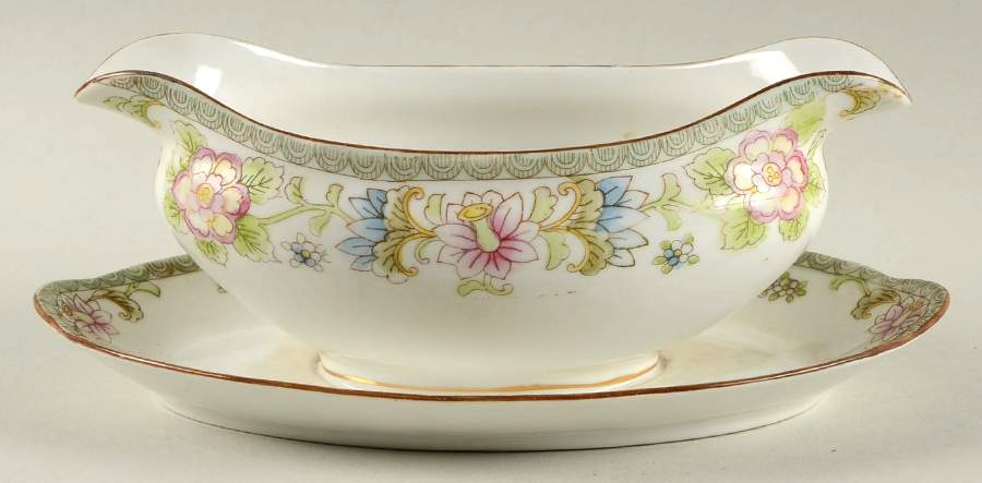 The Flamengo Gravy Boat with Attached Underplate by Noritake-1