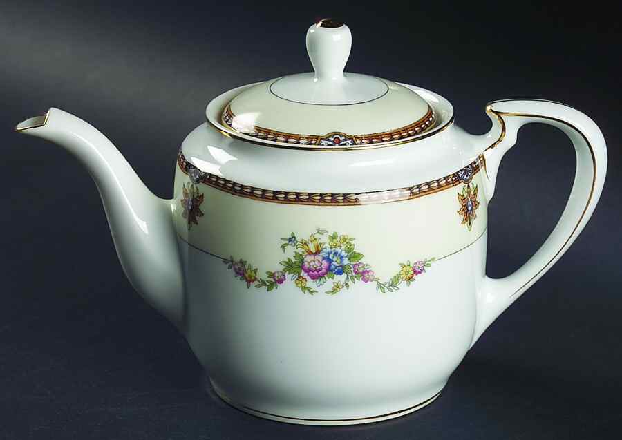Fleurette Teapot & Lid by Noritake-1