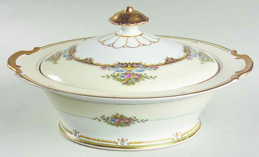 Fleury Round Covered Vegetable by Noritake-1