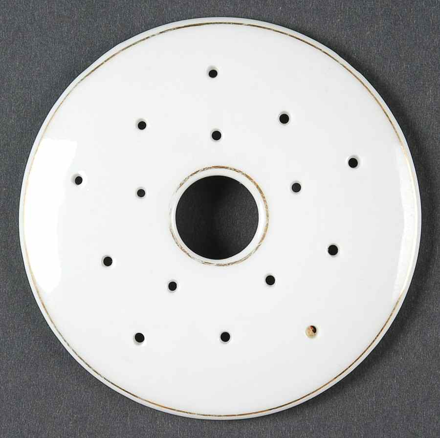 Floreal Strainer for Round Butter by Noritake-1