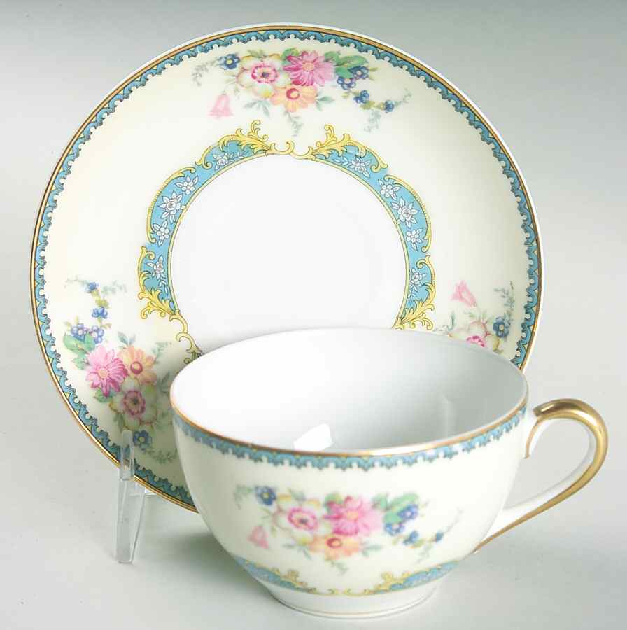 Flodena Flat Cup & Saucer Set by Noritake-1