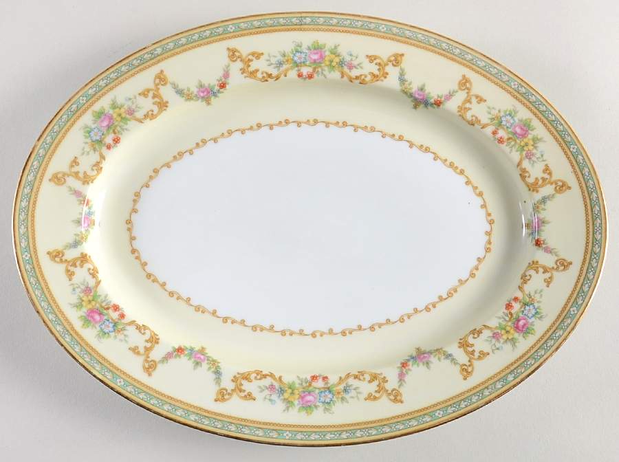 Flomar 11" Oval Serving Platter by Noritake-1