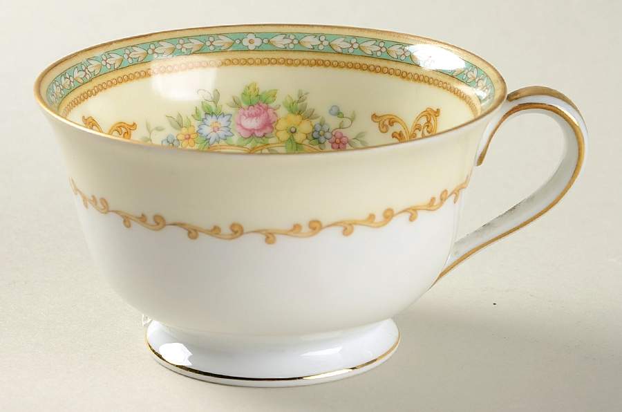 Flomar Footed Cup by Noritake-1