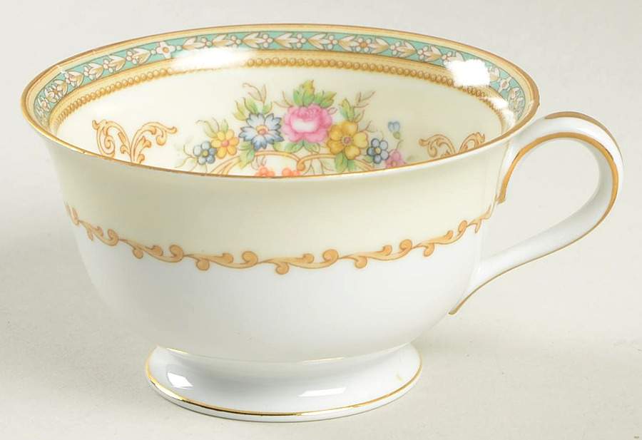 Flomar Footed Cup by Noritake-1