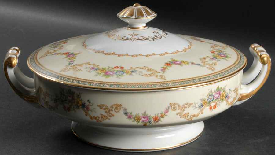 Flomar Round Covered Vegetable by Noritake-1