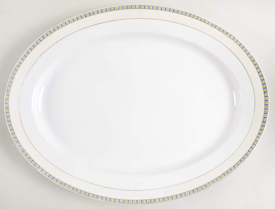 Florencia 16" Oval Serving Platter by Noritake-1