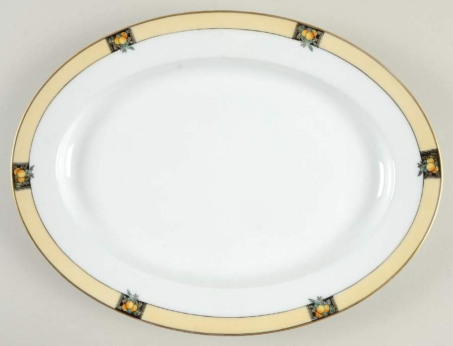 Florida 13" Oval Serving Platter by Noritake-1