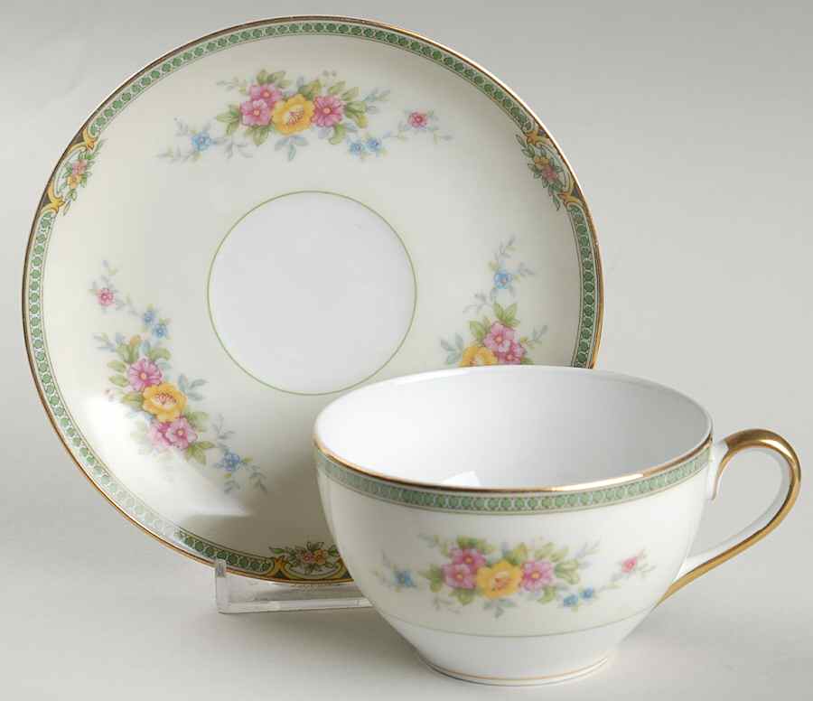 Floweree Flat Cup & Saucer Set by Noritake-1