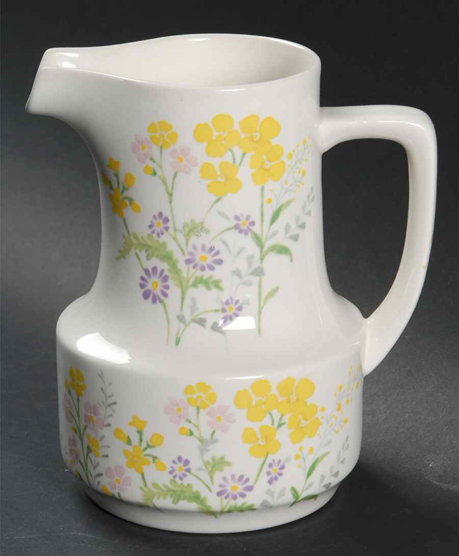 Flower Power Creamer by Noritake-1