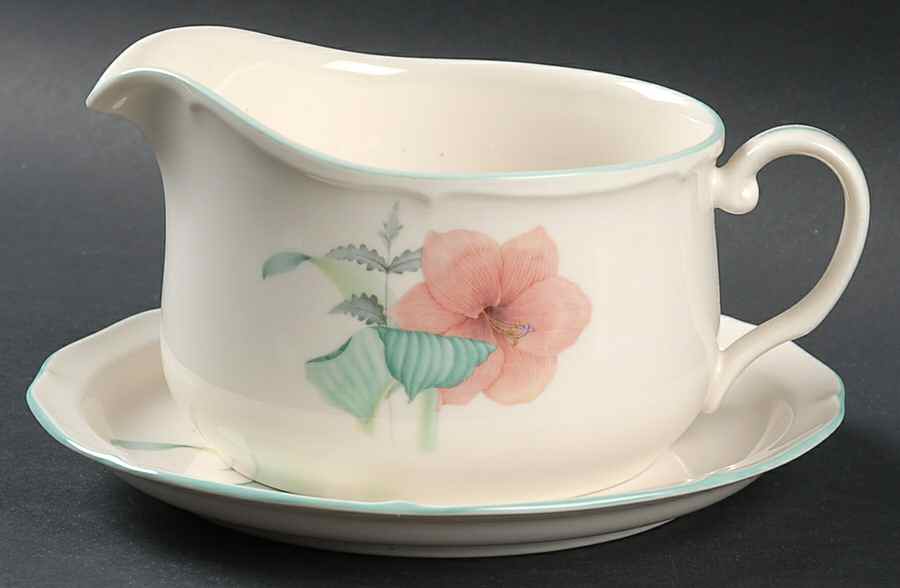 Floral Song Rd Gravy Boat & Stand (Uses Bread & Butter Plate) by Noritake-1