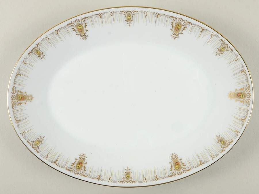 Flora Valley 12" Oval Serving Platter by Noritake-1