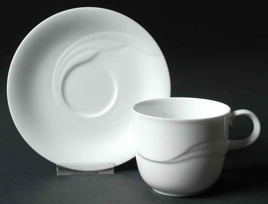 Foam White Flat Cup & Saucer Set by Noritake-1