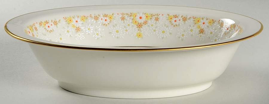 Fragrance 10" Oval Vegetable Bowl by Noritake-1