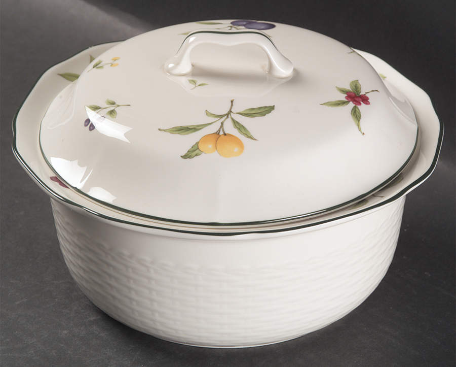 Fruit Parfait 2qt Round Covered Casserole (Uses the Rv9s As Base by Noritake-1