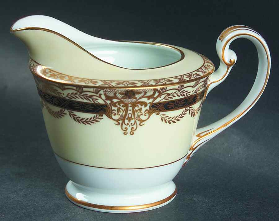Gacahad Black Creamer by Noritake-1