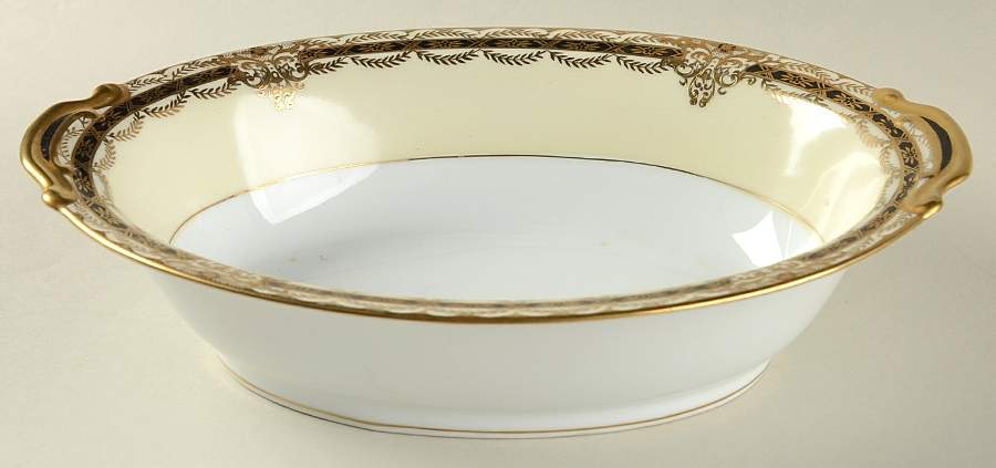Gacahad Black 9" Oval Vegetable Bowl by Noritake-1