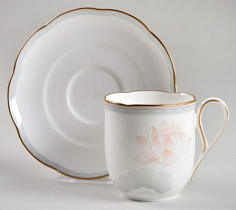 Garden Empress Flat Cup & Saucer Set by Noritake-1