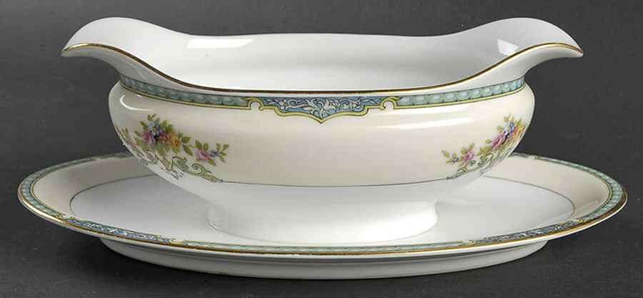 Gainsboro Gravy Boat with Attached Underplate by Noritake-1
