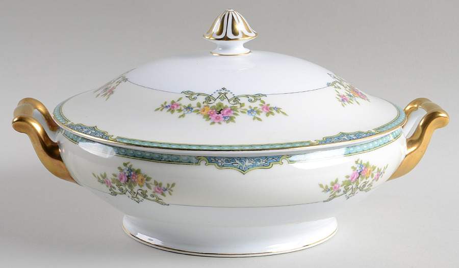 Gainsboro Round Covered Vegetable by Noritake-1