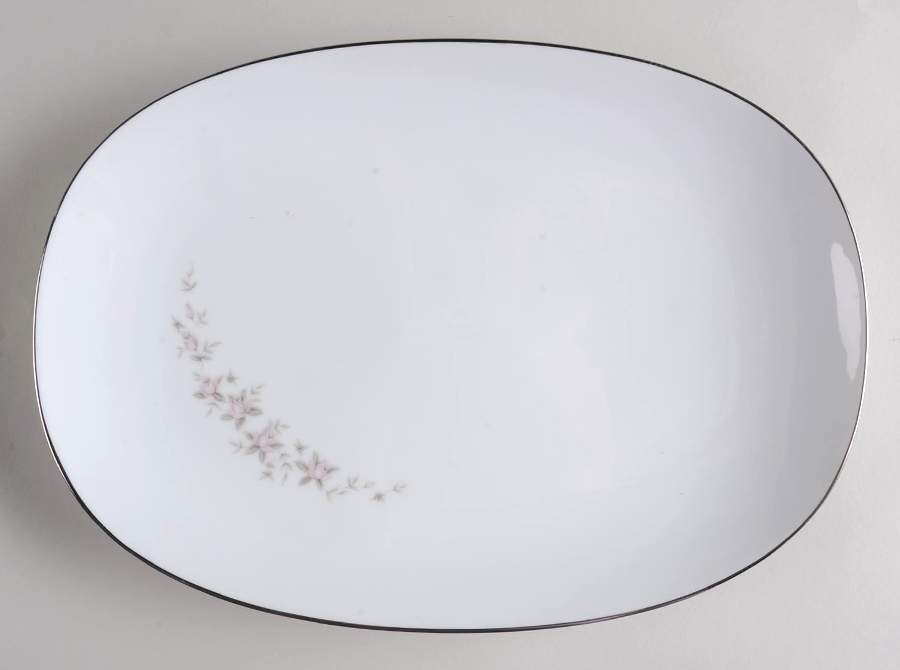 Gail 13" Oval Serving Platter by Noritake-1