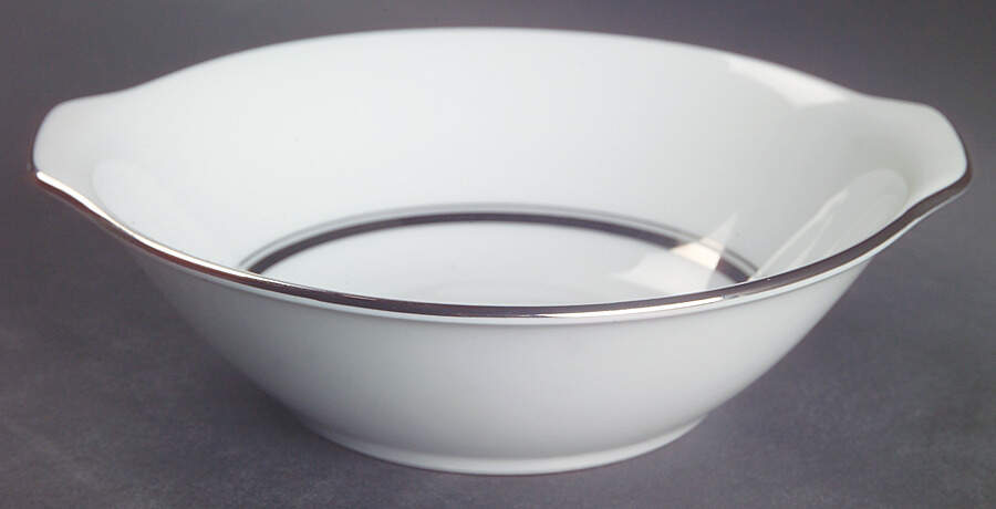 Galaxy Lugged Cereal Bowl by Noritake-1