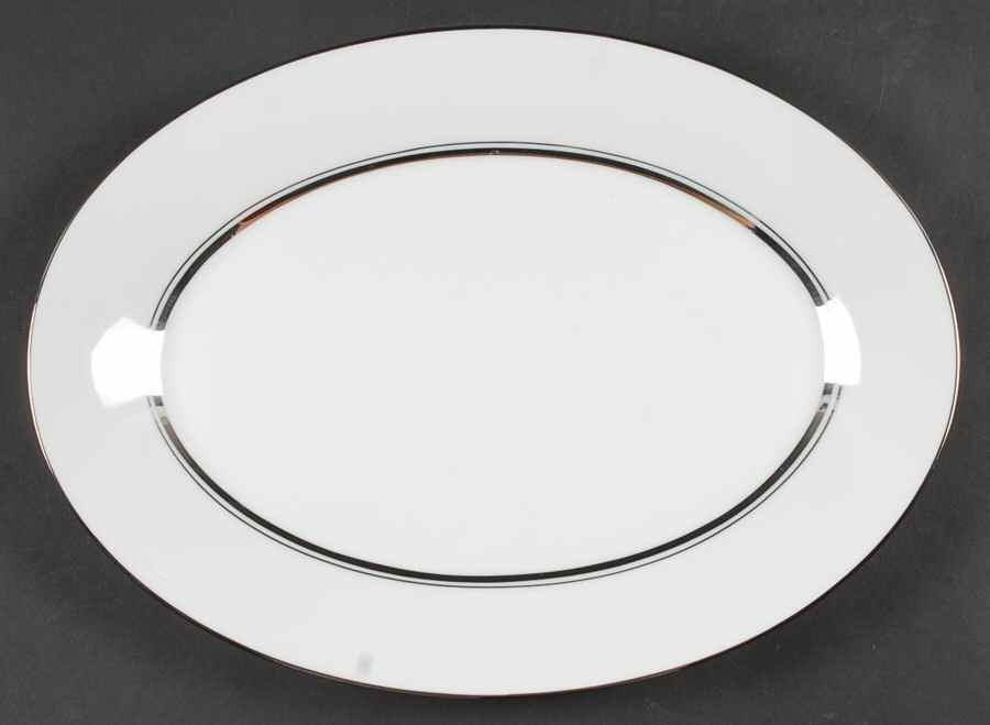 Galaxy 14" Oval Serving Platter by Noritake-1