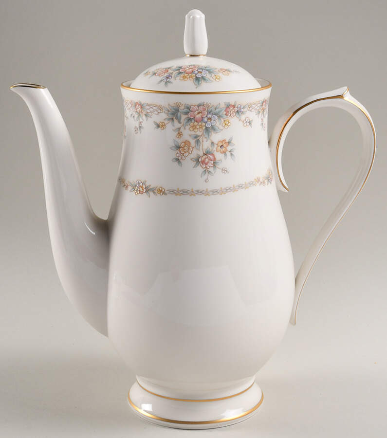 Gallery Coffee Pot & Lid by Noritake-1