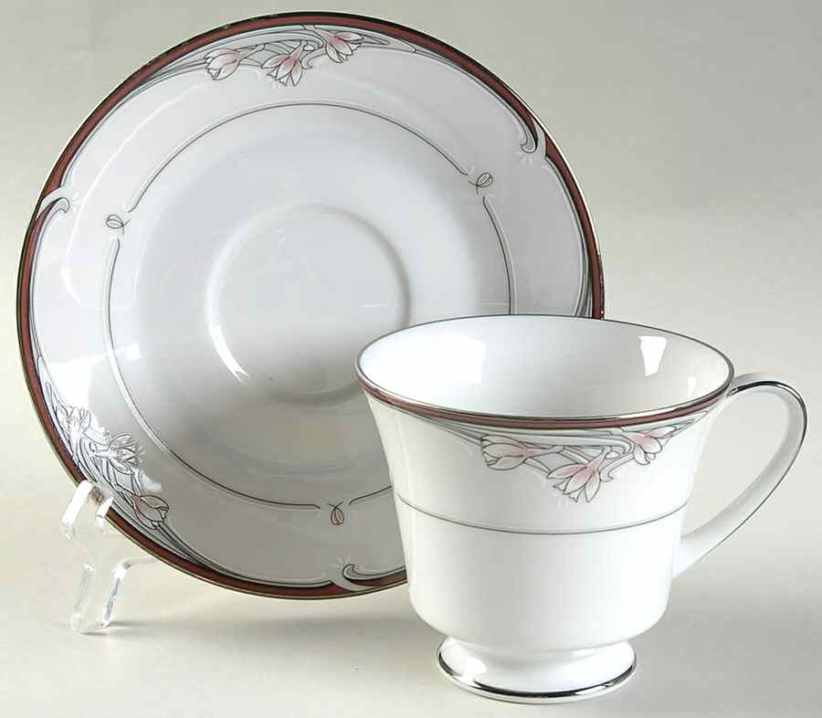 Garbo Footed Cup & Saucer Set by Noritake-1