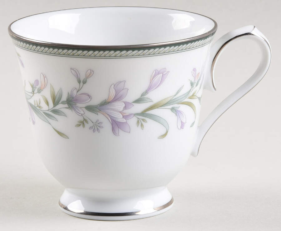 Gateway Footed Cup by Noritake-1